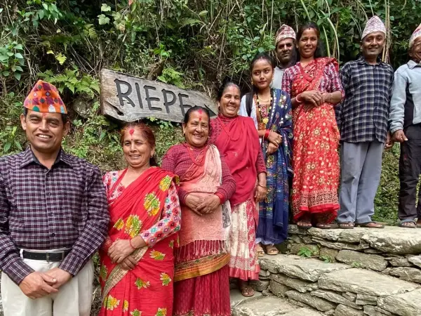  eclome by iepe illage osts 