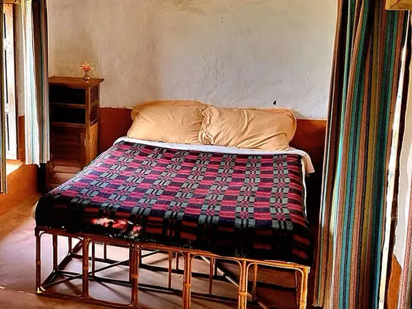Double Bed